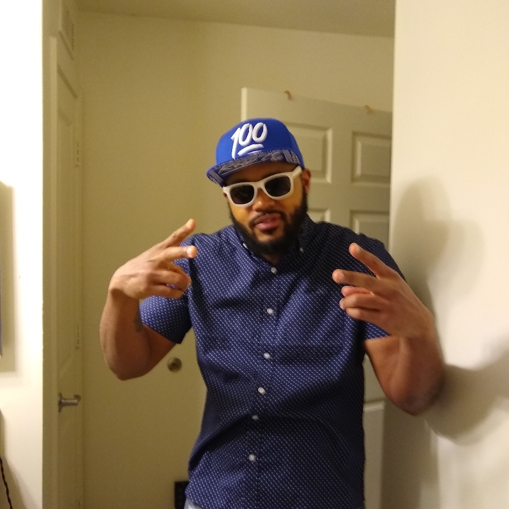 Meet your Posher, Nicholas